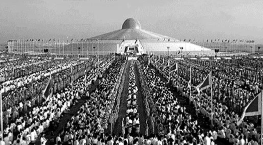 Bangkok Dhammakaya Temple